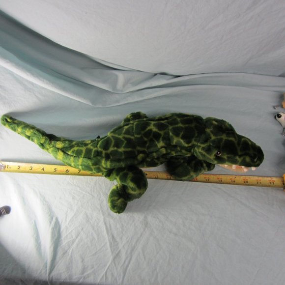 plush 1994 petting zoo alligator or crocodile stuffed animal (w1745) - Picture 3 of 10